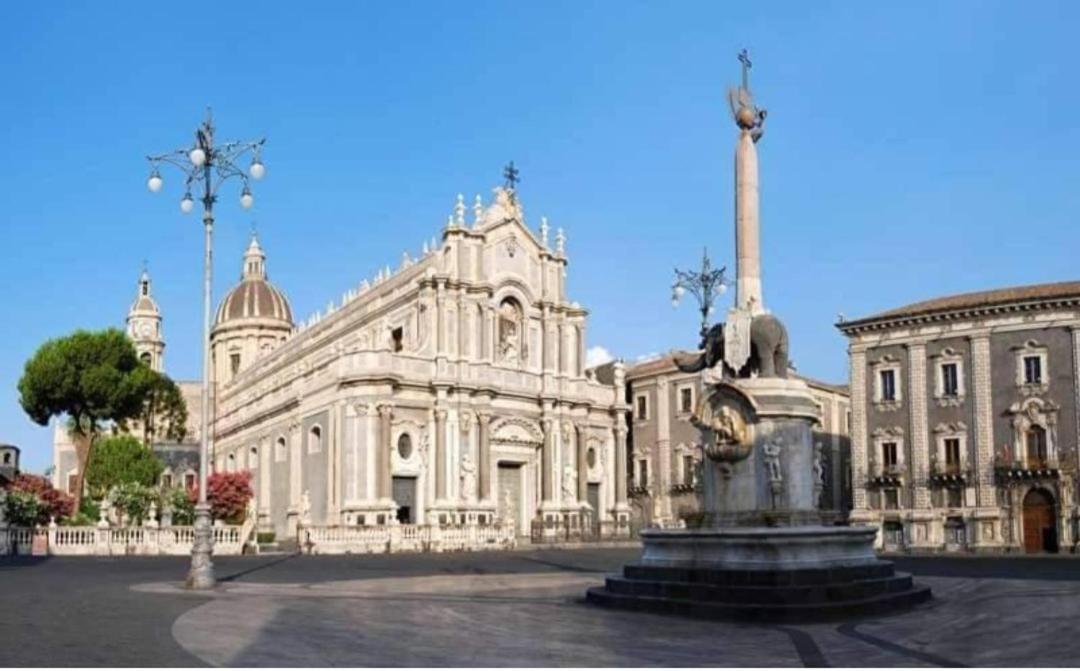 Casa Gramignani Villa คาตาเนีย ภายนอก รูปภาพ